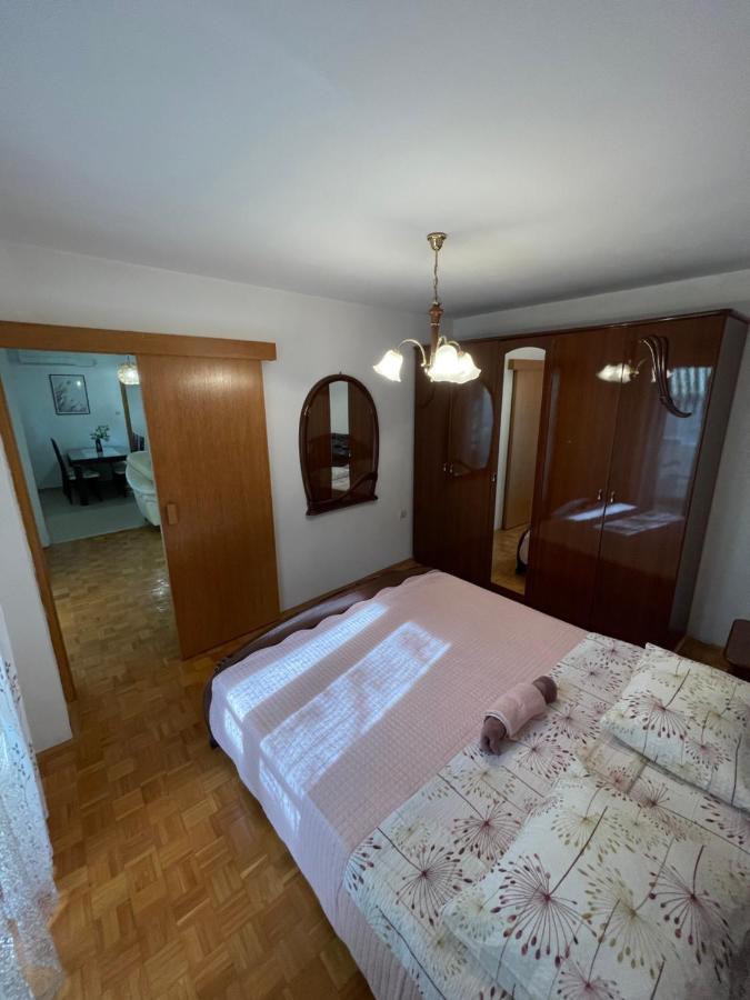 Ivan I Matej Apartments Blace Exterior photo