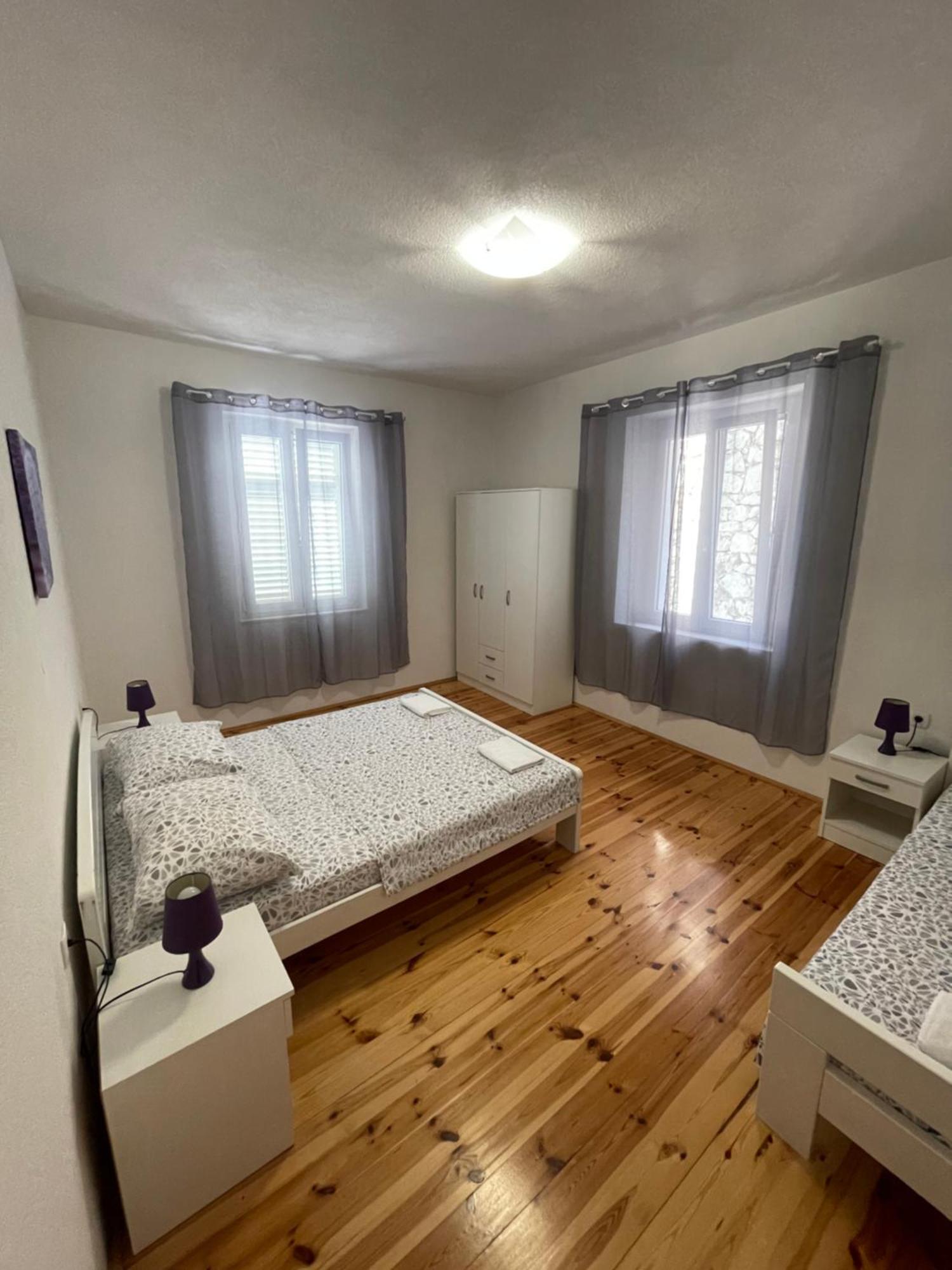Ivan I Matej Apartments Blace Exterior photo